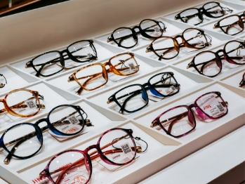 Choose from our wide selection of Edmonton glasses