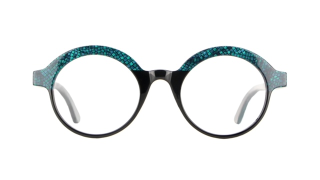 Vanni: Blue checkered frames from Edmonton glasses provider